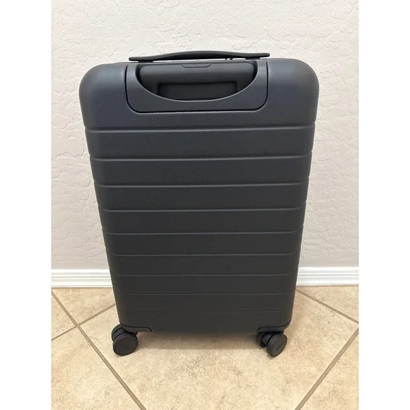 AWAY Carry-On Suitcase Black Hard Shell Spinner Luggage TSA Lock Cabin Bag - Picture 4 of 6